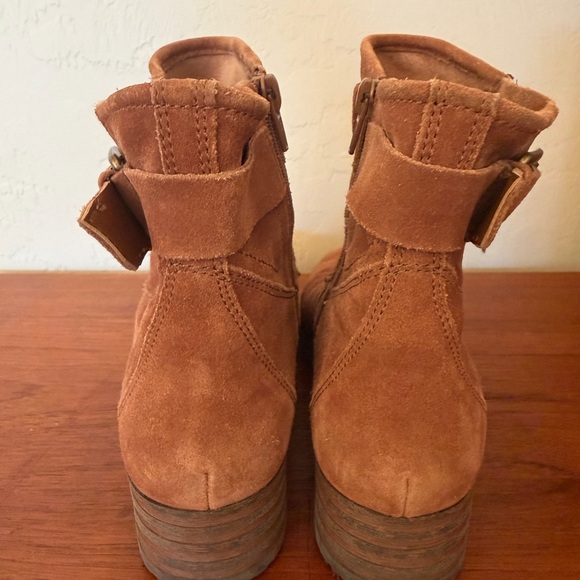 Clarks Suede Ankle Booties in Chestnut - Picture 3 of 6